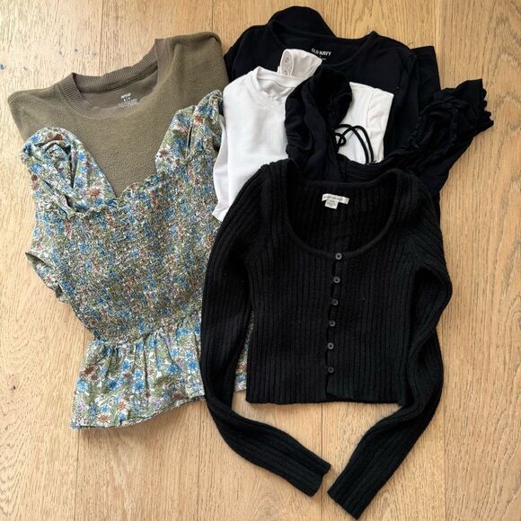 Bundle Aerie American Eagle Mango Button Up Cardigan Bodysuit Size Small Black - Picture 1 of 9